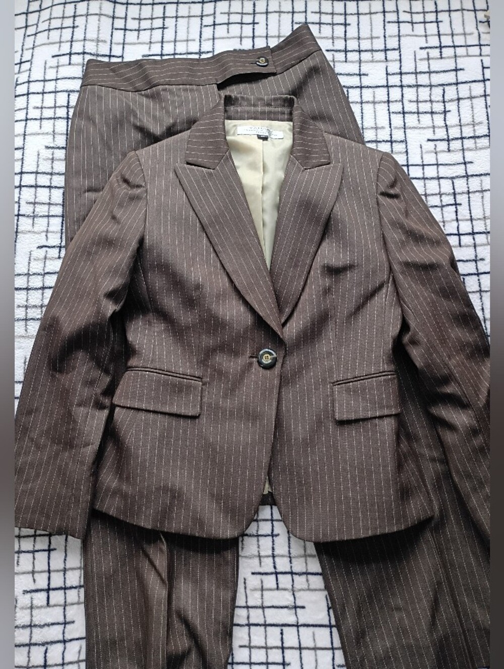 Tahari Chocolate Brown Pinstripe Single-Button Blazer Pants Set Size 4 Petite